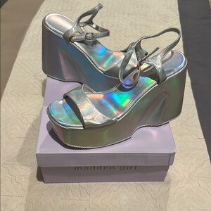 Madden Girl Women's Silver Holographic Platform Sandals